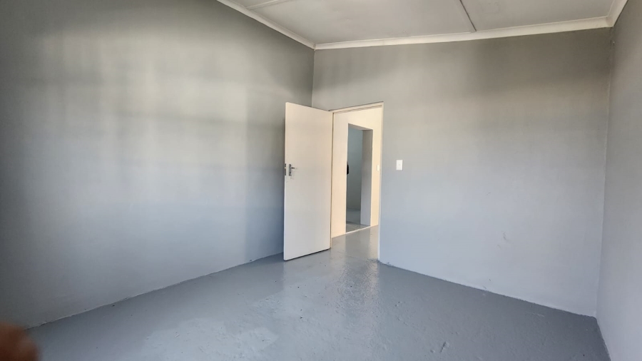 To Let 4 Bedroom Property for Rent in Joostenberg Western Cape